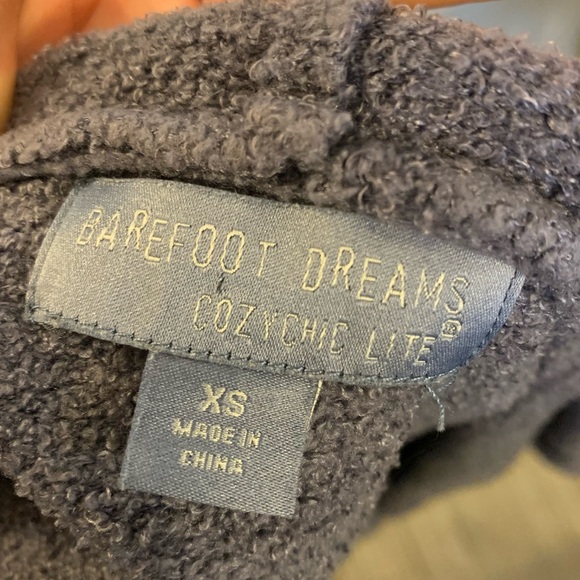 Barefoot Dreams CozyChic Lite Relaxed Hooded Cardi with Pockets, XS - Picture 5 of 6